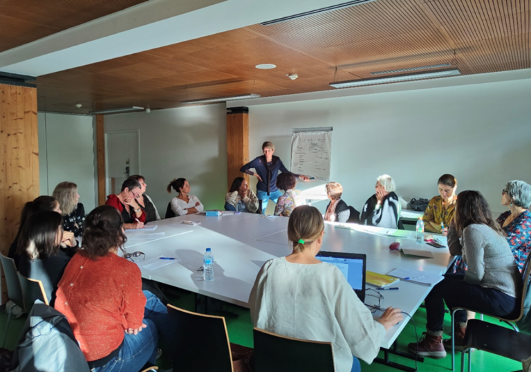 leo-lagrange-petite-enfance-convention-pro-1