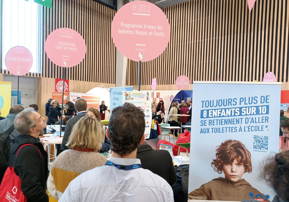leo-pro-conf-toilettes-salondesmaires-2023-2