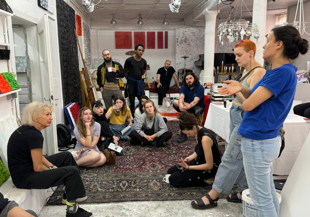 leolagrange-actus-jeunesse-culture-europe-art Visite d'un atelier d'artiste à Mayence lors d'un séjour d'échange autour de la médiation culturelle