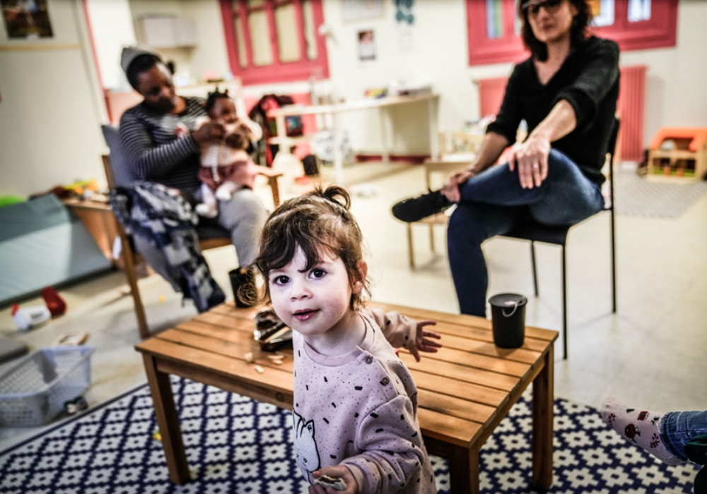 leo-pro-jeune-enfant-adultes-interieur