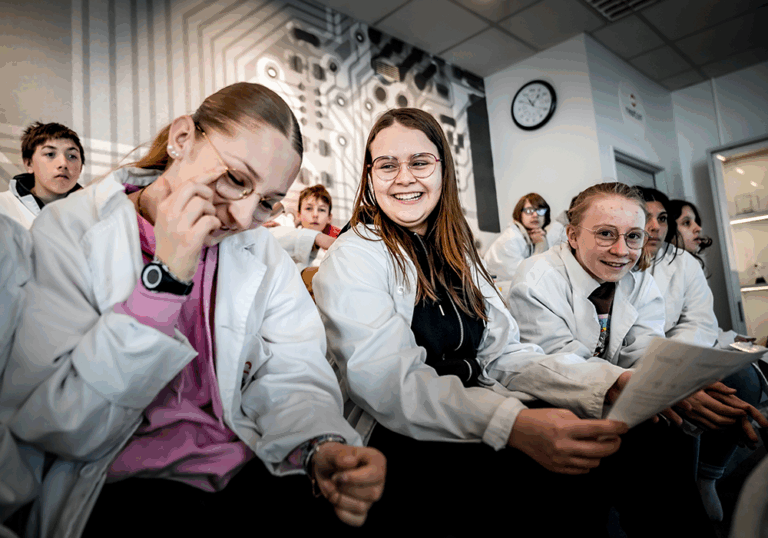 leolagrange-newton-angers