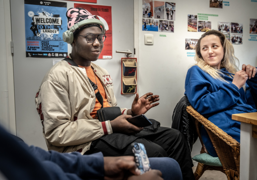 Elisée et Anaïs se rappellent l'organisation du Show à l'Elisée en 2023, un projet mené de main de maître grâce à l'accompagnement de Camille Bonfils, professionnelle jeunesse a l'EclectiC