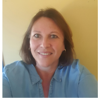 Portrait de Corinne, directrice d'une crèche LLPE à Eyguières