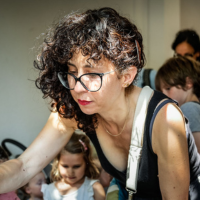 Portrait de Fleur, professeur de l'atelier danse