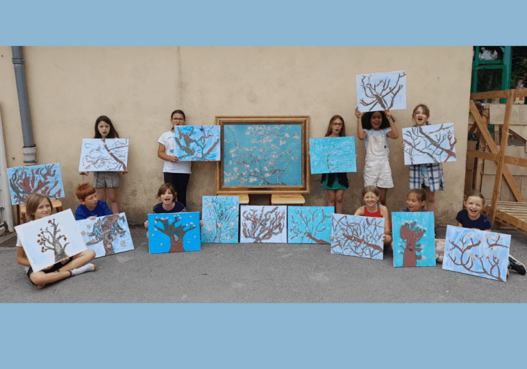 Atelier culturel de peinture inspiré de Van Gogh pour enfants