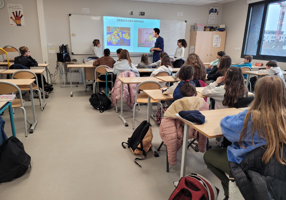 Intervention ICAPS par le CSC de Colombelle - CNDAPS : activité en salle sur l'amélioration des compétences et connaissances des jeunes