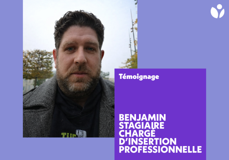 Benjamin suit une formation de conseiller en insertion professionnelle dans le cadre d'une reconversion