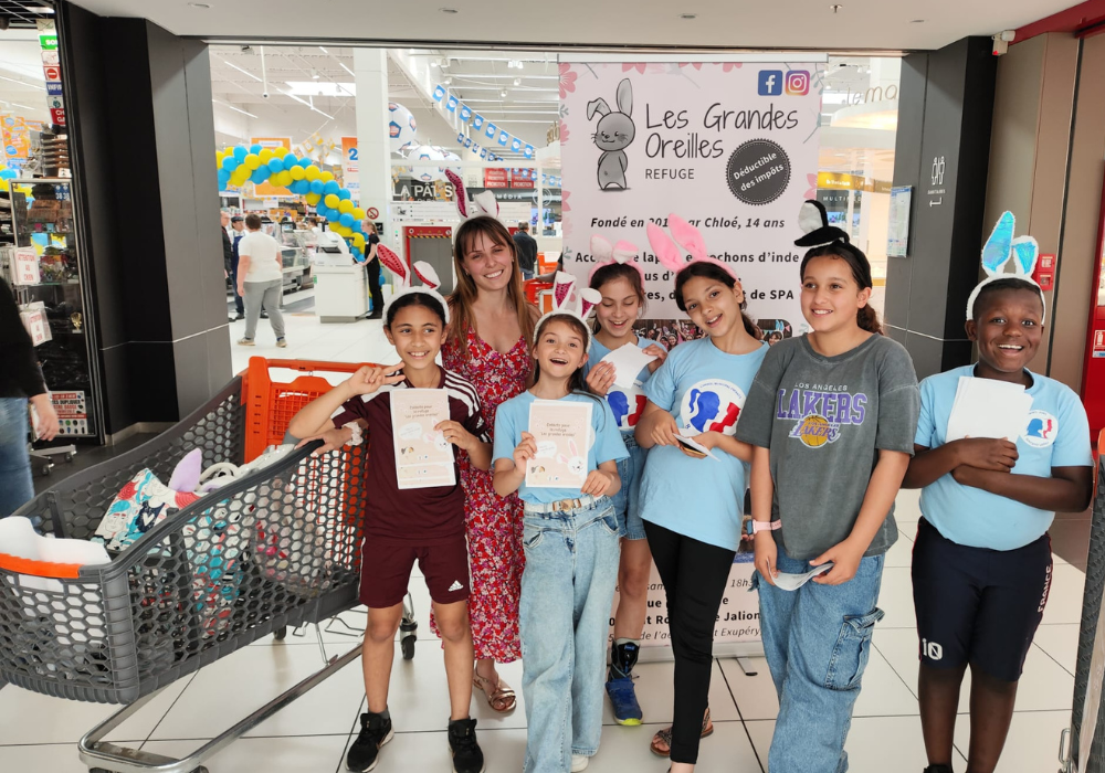 Action citoyenne de collecte dans un supermarché