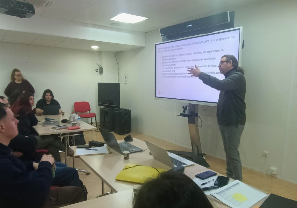 Première rencontre pour le lancement du début de l'accompagnement pour l'obtention du BPJEPS ou DEJEPS en VAE.