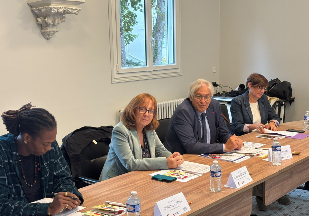 En mairie, pendant l'action de sensibilisation contre la corruption